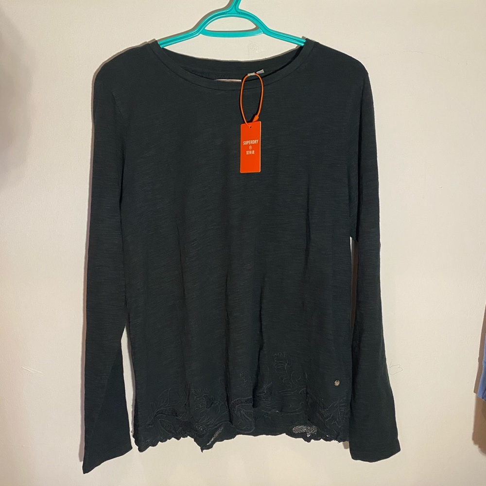 NWT Superdry Embroidered Hem Slub Long Sleeved Top